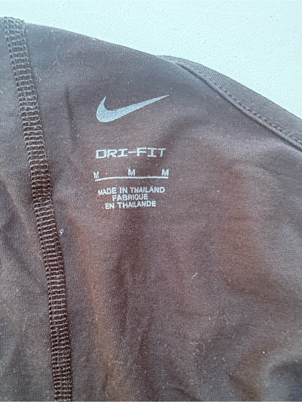 Nike Women’s Racerback Tank Top Dri Fit - Black Medium - Picture 3 of 3